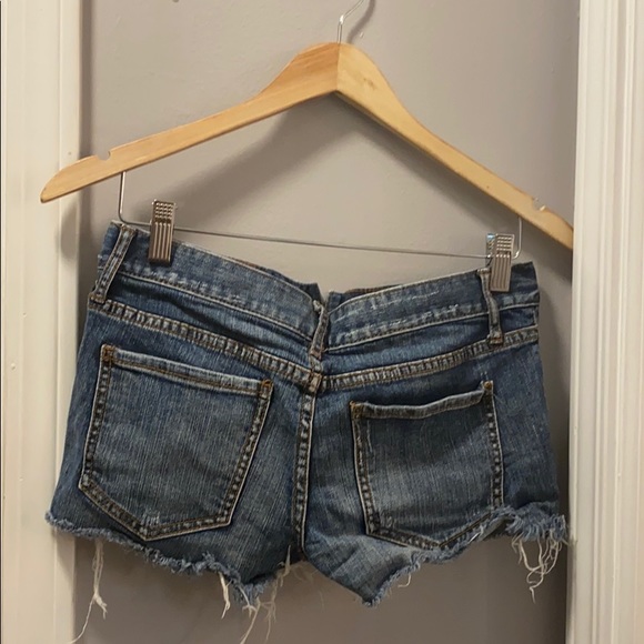 Shorts - Picture 2 of 2